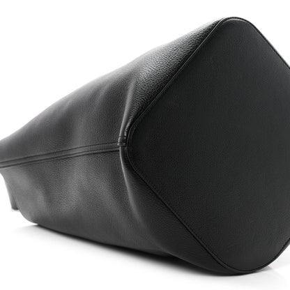 Soft Grained Calfskin Large Pebble Bucket Bag Black