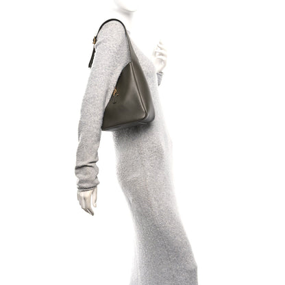 Supple Calfskin Small Le 5 A 7 Soft Hobo Light Musk