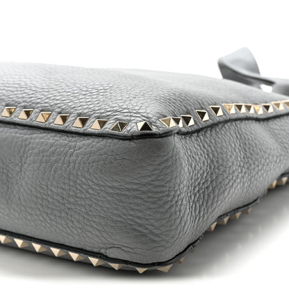 Pebbled Calfskin Small Rockstud Flip-Lock Messenger Bag Light Stone