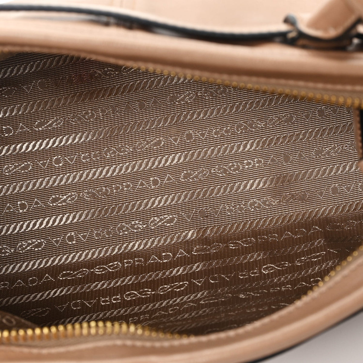 Shiny Nappa Medium Bonnie Shoulder Bag Cameo