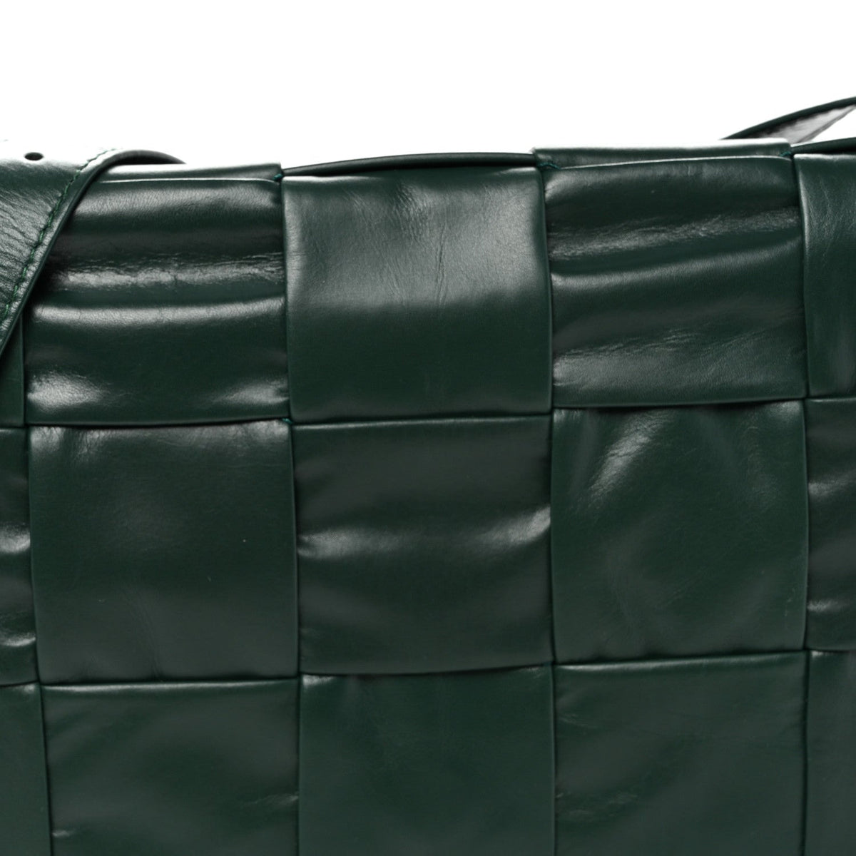 Paper Calfskin Maxi Intreccio Small Cassette Crossbody Bag Raintree