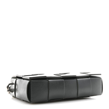 Calfskin Maxi Intreccio Cassette With Strap Bag Dark Green