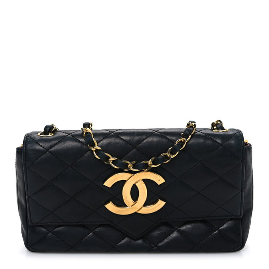 Lambskin Quilted Jumbo CC Small Single Flap Black