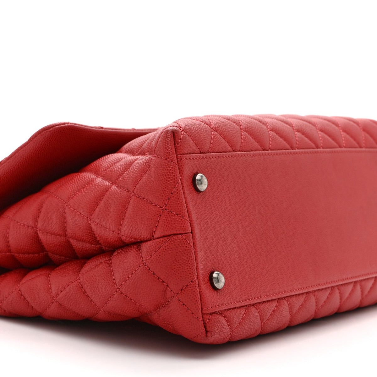 Caviar Quilted Medium Coco Handle Flap Red