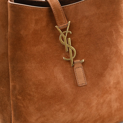 Suede Small Le 5 A 7 Soft Hobo Snuff