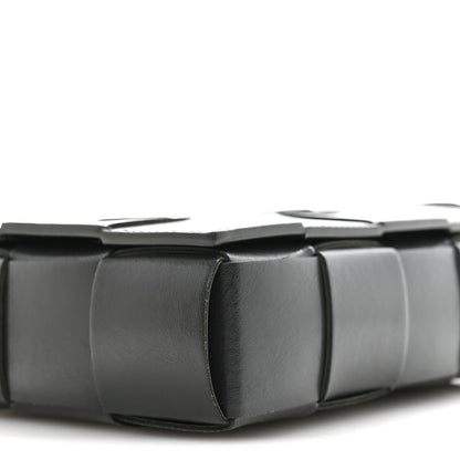 Calfskin Maxi Intreccio Cassette With Strap Bag Dark Green