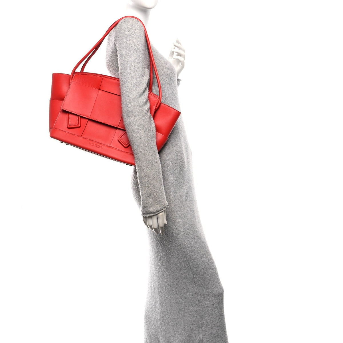 French Calfskin Maxi Intrecciato Medium Arco Red