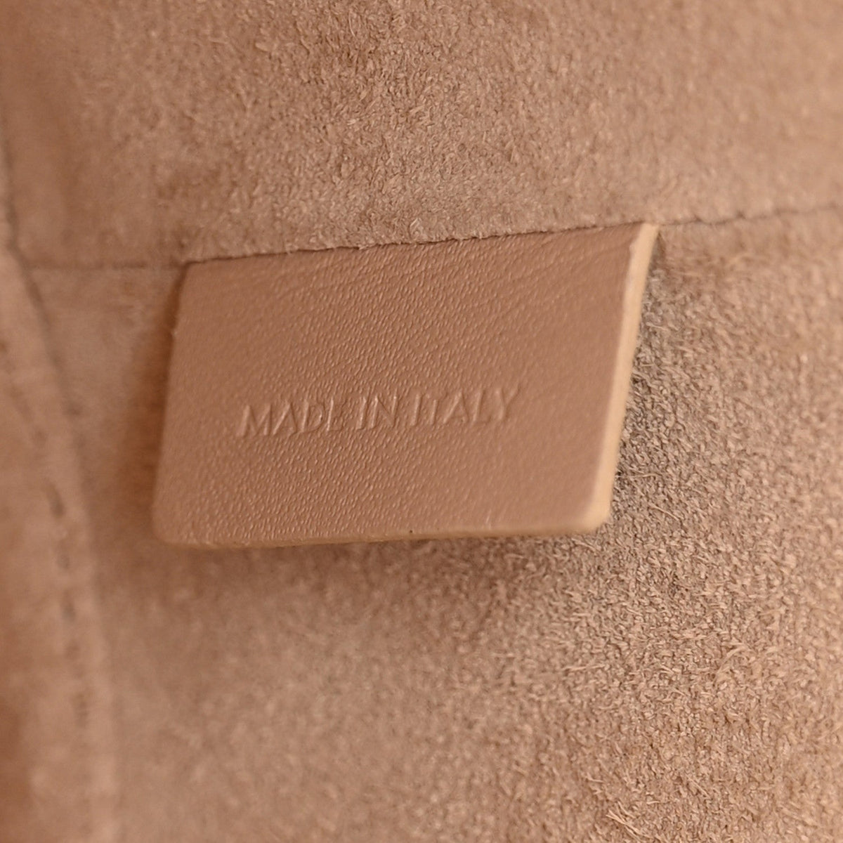 Smooth Calfskin Small Cuir Triomphe Bucket Bag Nude