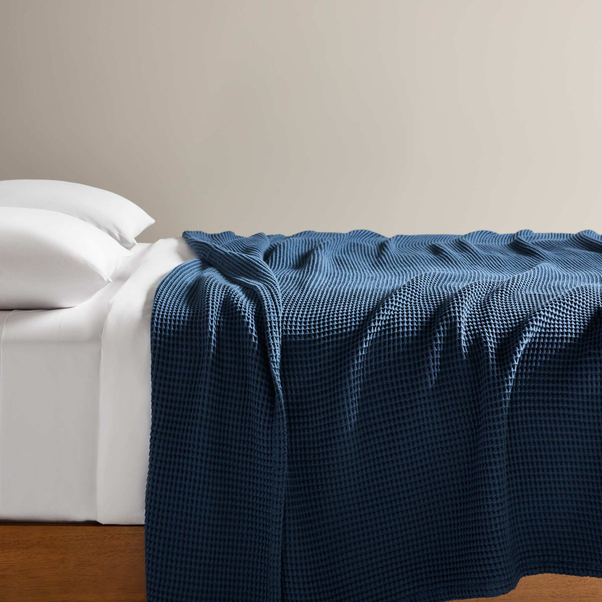 Test Dreamweave Waffle Bed Blanket