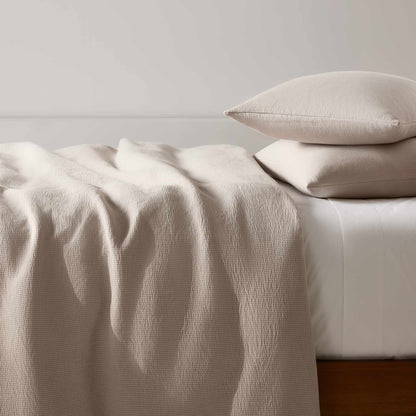 Ribbed Matelasse Sham Set