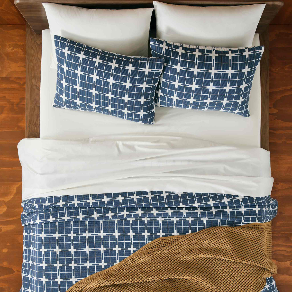 Ribbed Matelasse Quilt Set