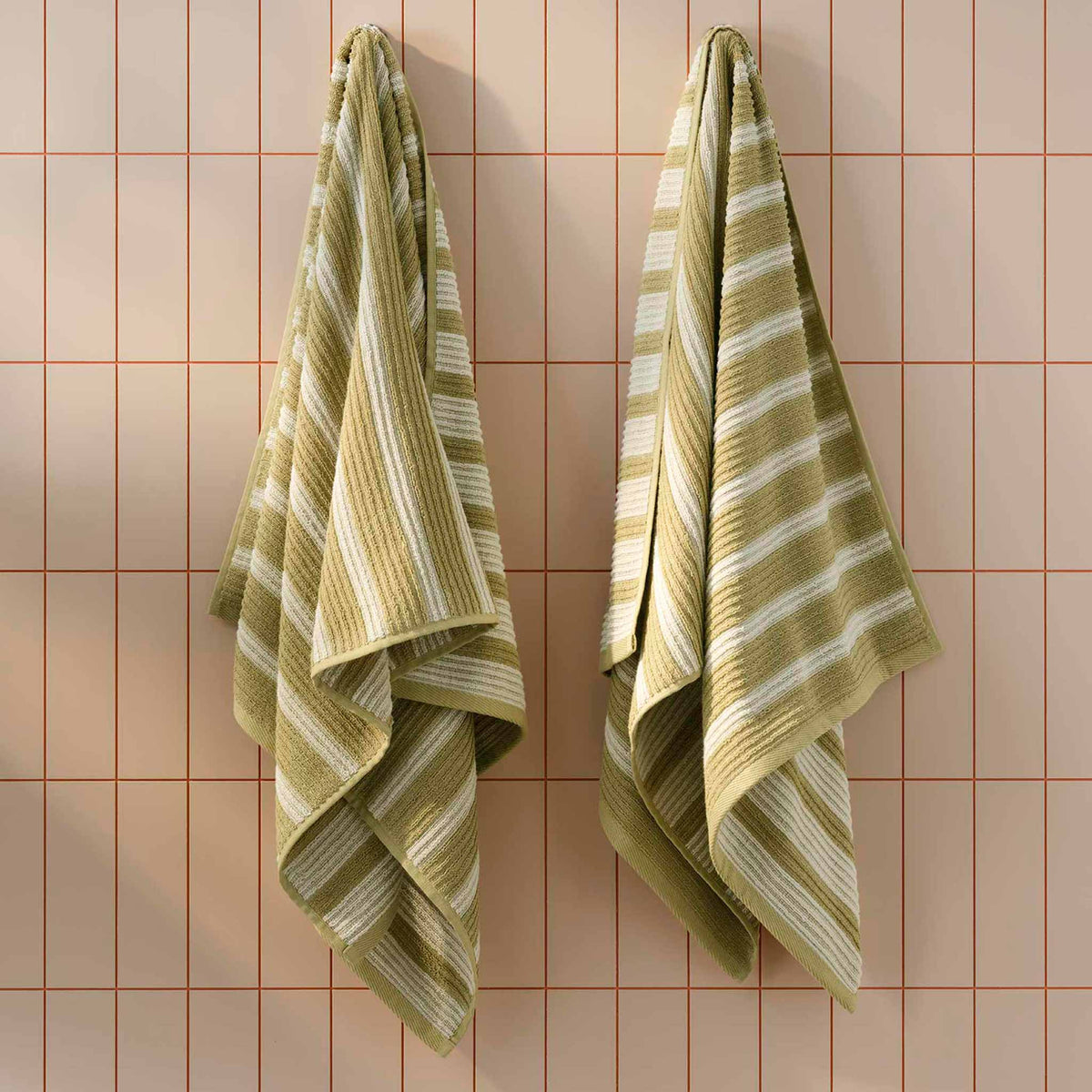 Ribbed Cotton TENCEL™ Bath Towel Bundle