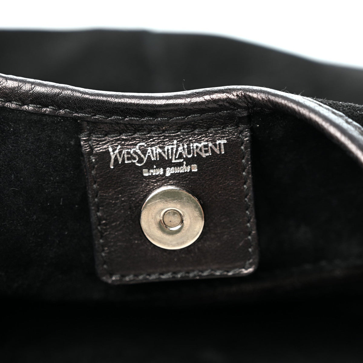 Suede Medium Mombasa Black