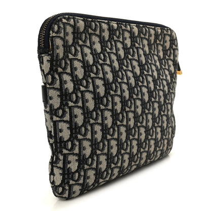Oblique Pouch Clutch Blue