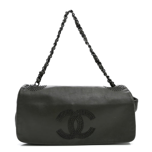 Lambskin Studded CC East West Flap Grey
