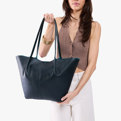 Devan Bucket Tote