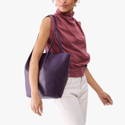 Devan Bucket Tote