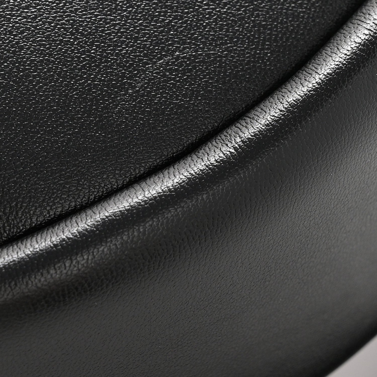 Smooth Calfskin Hula Hoop Shoulder Bag Black